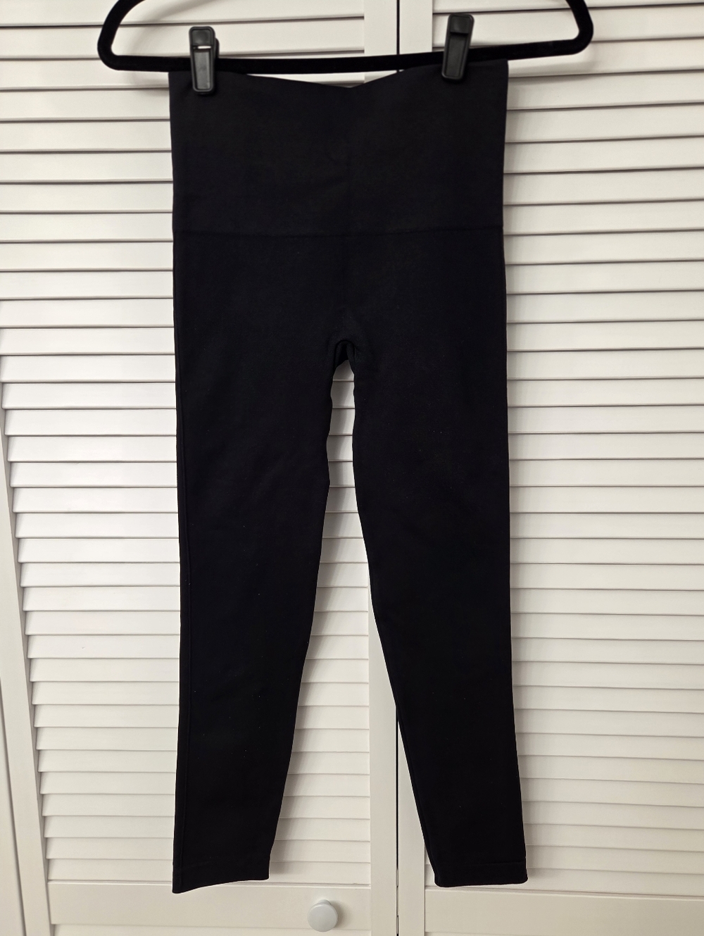 SPANX High Waist Black Active Leggings In Size M